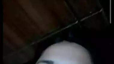 Sexy Paki Girl Showing Her Boobs (Update)