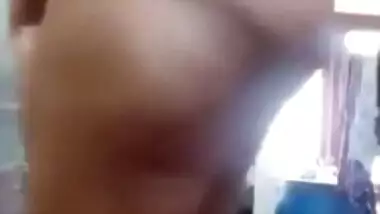 ස්වාති සම්බාහන මධ්යස්ථානයක ... පව් කොරෝනා නිසා කෑමට නොහැකිය - Swathi Naidu