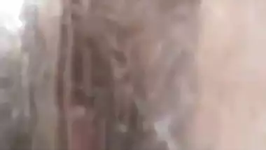 Bihari bhabhi with and without pubic hair show