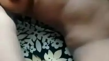 Horny Cute Indian Girl Masturbating Her Pussy