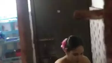 Tanker MILF bathing caught by horny neighbor