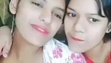 Two girls record their desi lesbian porn during a live show