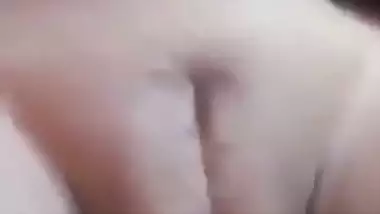 Assame Boudi showing her nude buttery pussy