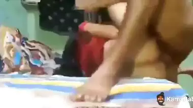 Desi hard sex of a pervert fucking like a beast