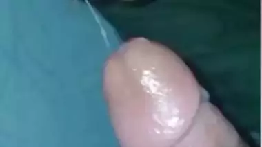 Lady sucks Indian big black dick in desi sex MMS