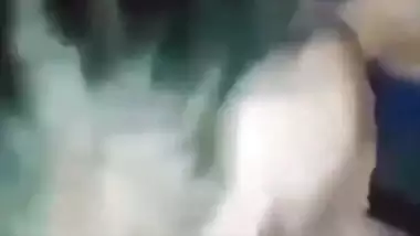 Hard chudai of a curvy babe in the doggy style