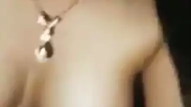 Desi xxx video of a hot girl riding like a whore