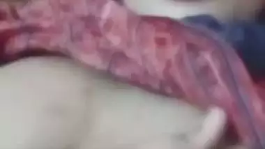 Bhabhi pressing boobs selfie video taken for lover