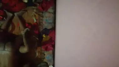 Padosiyo ki chudai spycam video