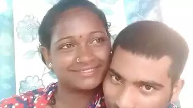 Dehati desi lovers ki nipple fondling romance video