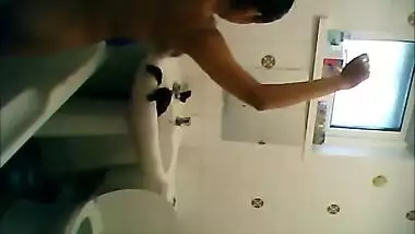 Mally amateur getting her pussy licked by her...