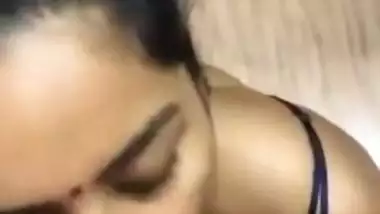 Sexy Kani Bhabhi Gives Blowjob To Her Demanding Lover