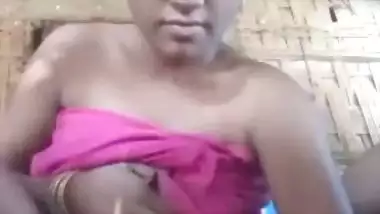 Dehati desi fingering chut video clip