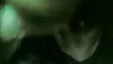 DESI GIRL SUCKING HARD