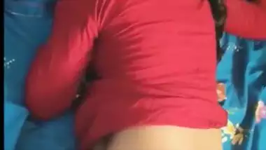 Lonely desi lay fuck porn MMS with young neighbor