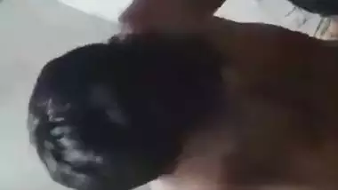 Wild man’s hard sex makes his wife moan in Bangla sex video