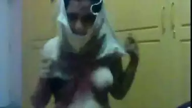 Girl Changing After Party - Movies.