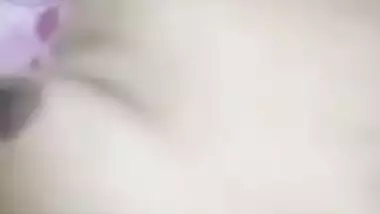 Bhabi showing And Fingering Pussy