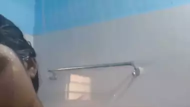 Oasi Das Nude Bathing – New video