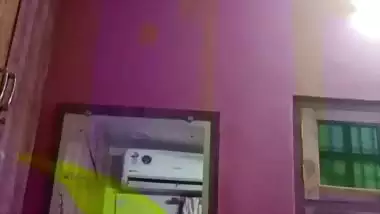 Sister after bath nude wet body showing before dressing