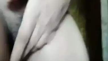 Slim village girl striptease after bath nude MMS