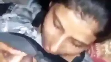 BF fucks a Bangla naked college girl in the bed