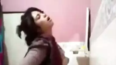 Horny Patna Girlfriend Shows Pussy & Ass To Tease Lover