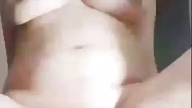 Red lips cute girl nude on video call to tempt lover