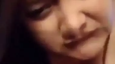 Guy enjoys a Kathmandu girl’s milky boobs in Nepali porn