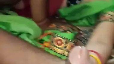 Desi fuck of village whore with her two clients