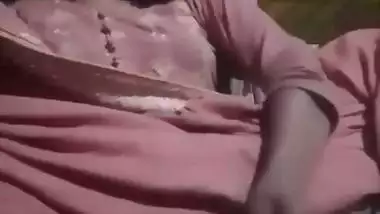 Shy girl fucks her pussy with a brinjal in xxx viral MMS