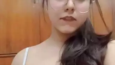 Indian nude girl shows her big boobs on camera